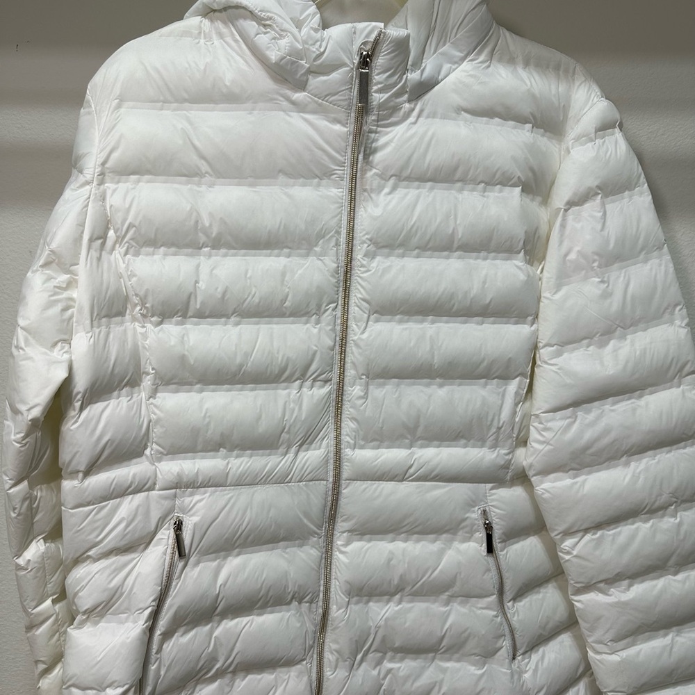 Women’s Time And Tru White Missy Bubble Jacket Size Large NWT